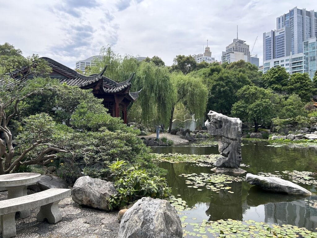 chinese garde of friendship Sydney